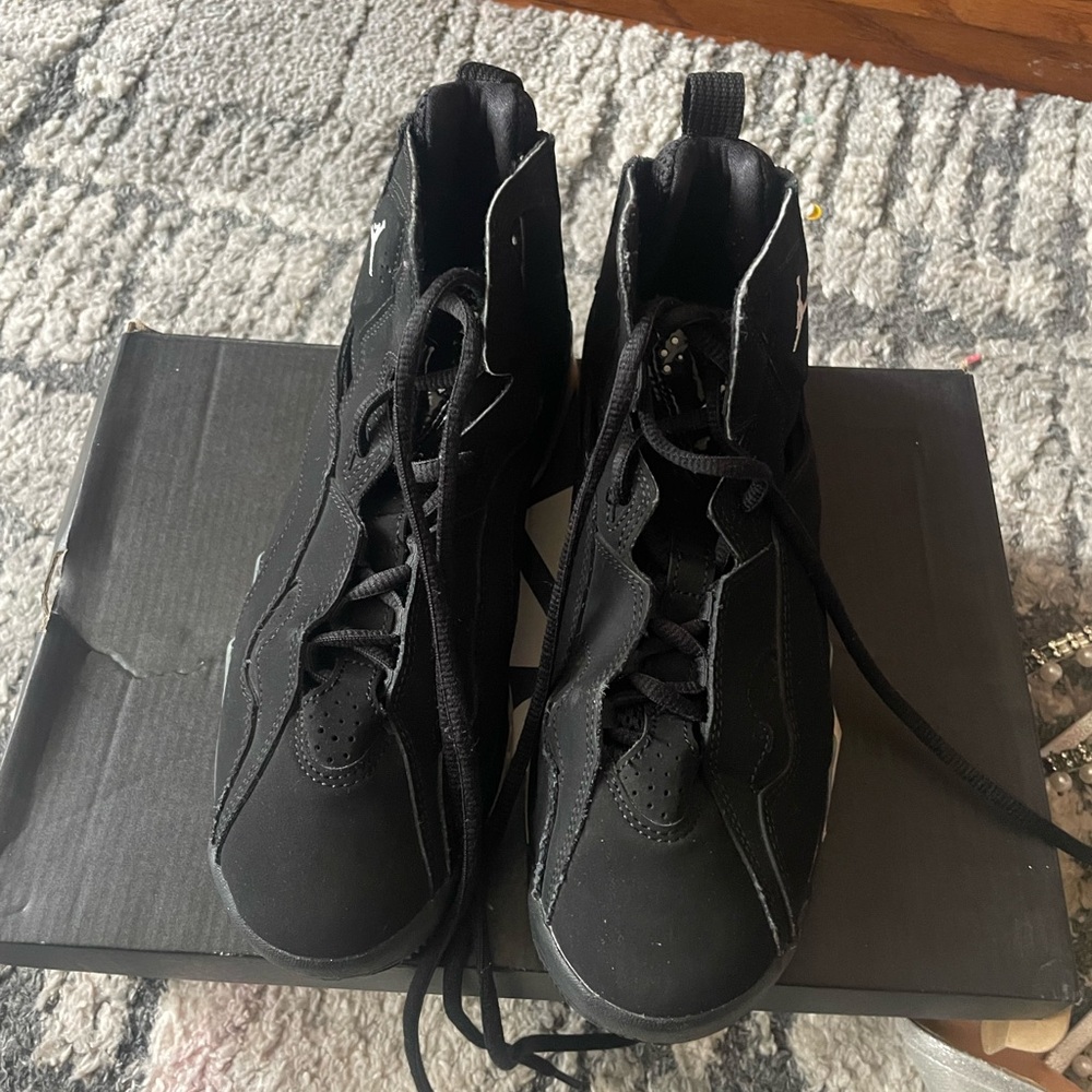 Black true flight Jordan